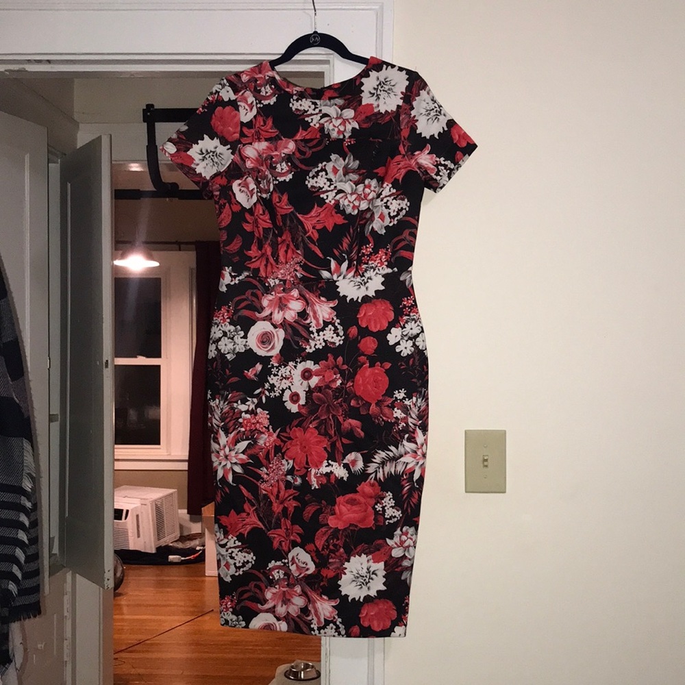 Alexia Admor, medium, floral dress